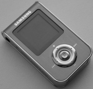 MP3-плеер Samsung YP-T7 – типичный современный MP3-плеер