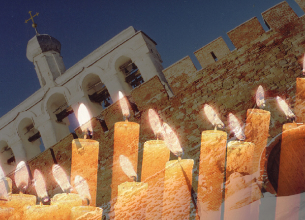 Коллаж на основе изображения церкви и свечей